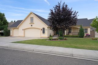 1443 Jonagold Dr, Richland, WA 99352
