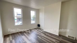 429 Island Ave #1, Mc Kees Rocks, PA 15136