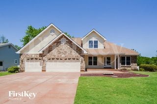 598 Woodchuck Ln, Lake Saint Louis, MO 63367