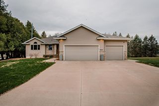 2201 9th Pl SW, Austin, MN 55912