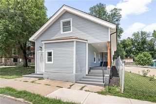 2622 E  9th St, Kansas City, MO 64124
