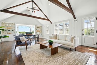181 Grove St, Cambridge, MA 02138