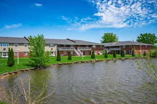 1400 Twombly Rd #2B-1Ba-900Sqft, Dekalb, IL 60115