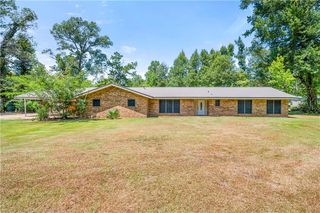 2528 Hanes Rd, Pineville, LA 71360