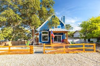 219 White Bass, Pipe Creek, TX 78063