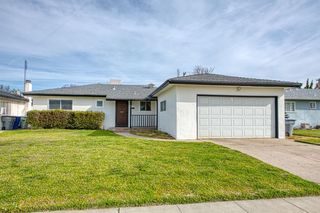 4473 E  Holland Ave, Fresno, CA 93726