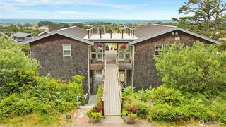 35302 I Place, Ocean Park, WA 98640