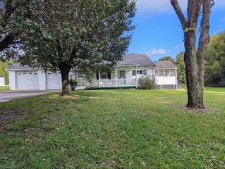 243 Beacher Gardner Rd, Winston Salem, NC 27107