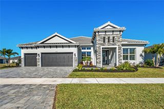 8500 Candlewood Ct, Sarasota, FL 34240