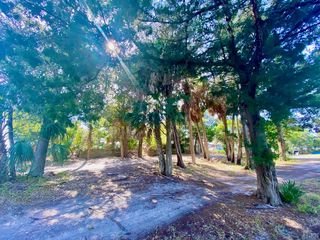 3 Lots 3rd St, Cedar Key, FL 32625