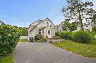 33 Sunset Avenue, Trumbull, CT 06611