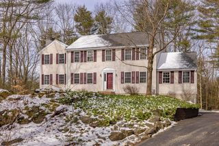 7 Cragmere Heights Road, Exeter, NH 03833