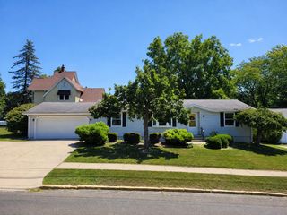 221 S  Madison St, Adrian, MI 49221