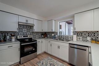 111 E  La Grosella, Green Valley, AZ 85614