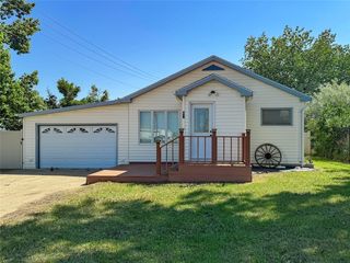 2 Robinson St, Scobey, MT 59263
