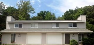 717 Ridgewood Dr, Manhattan, KS 66502