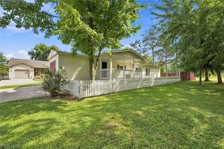 405 Palomino Ct, Lagrange, OH 44050