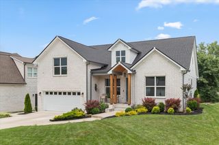 4002 Omaha Ct, Mount Juliet, TN 37122