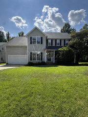 208 Saints Creek Ln, Irmo, SC 29063