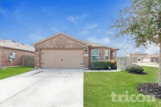 432 Palomino Stand Dr, La Marque, TX 77568