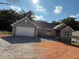 7 Kintyre Ln, Bella Vista, AR 72715