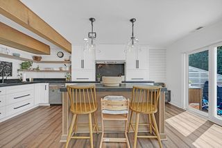 127 Driftwood Ct, Wrightsville Beach, NC 28480