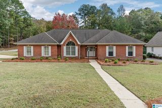6091 Steeple Chase Dr, Pinson, AL 35126