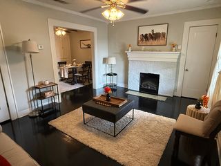 4038 Byers Ave, Fort Worth, TX 76107
