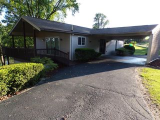 133 Crystal Dr, Lucasville, OH 45648