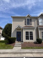 1242 Settlers Ln, Harrisonburg, VA 22802