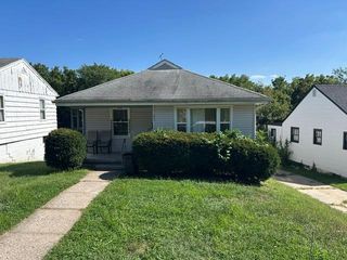 3621 E  46th Ter, Kansas City, MO 64130