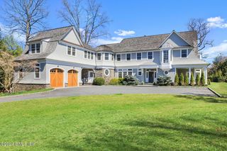 80 Meadow Wood Dr, Greenwich, CT 06830