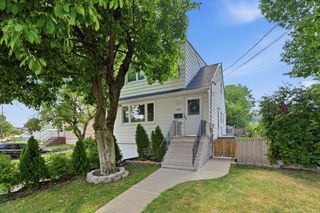 322 Broughton Ave #1, Bloomfield, NJ 07003