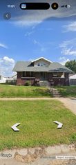 302 Elm St, Schleswig, IA 51461