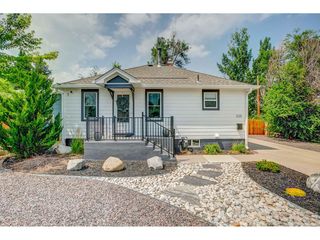 525 W 9th St, Loveland, CO 80537