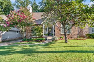 2439 E  17th Pl, Tulsa, OK 74104