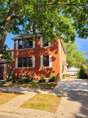 6113 N  Karlov Ave #2, Chicago, IL 60646