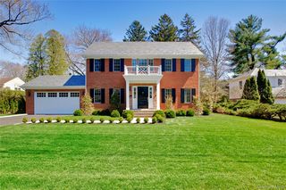 409 Abbey Road, Manhasset, NY 11030