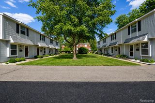 4365 S  Crooks Rd, Royal Oak, MI 48073