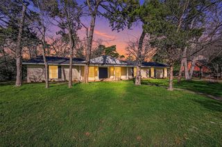 1020 Cedar Trail Dr, Cedar Hill, TX 75104