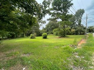 Bay St, Gaston, NC 27832