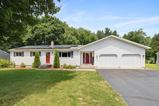 90 Scantic Meadow Road, South Windsor, CT 06074