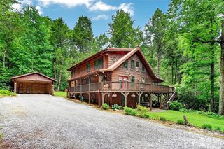 664 Paxton Creek Rd, Marion, NC 28752