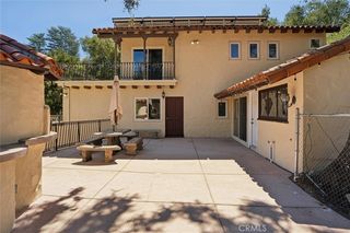 736 Crater Oak Dr, Calabasas, CA 91302
