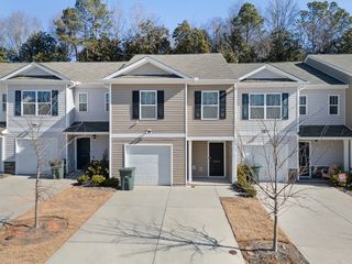 305 Oakmont Valley Trl, Seneca, SC 29678