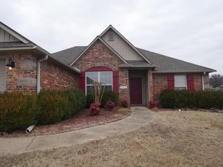 1216 Bur Pl, Alma, AR 72921