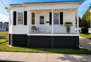 162 Salina St, Providence, RI 02908