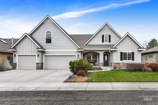 223 S  Langer Lake Way, Star, ID 83669