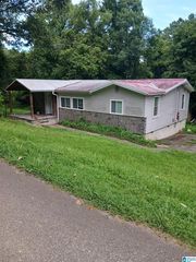 1432 Leora Ave, Fultondale, AL 35068