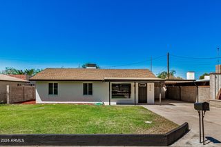 9216 N 12th Place, Phoenix, AZ 85020